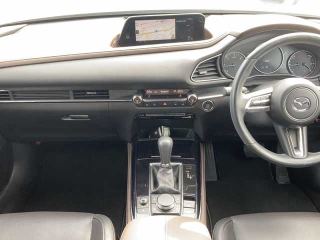 マツダ ＣＸ－３０ XD Lパッケージ 佐賀県 2021(令3)年 4.3万km マシーングレープレミアムM ワンオーナー/マツダコネクトナビ/360°カメラ/スマートブレーキサポート/レーンキープアシスト/オートハイビーム/アダプティブクルーズコントロール/ブラインドスポットモニタリング/コーナーセンサー/電動パーキングブレーキ/オートブレーキホールド/レザーシート/メモリパワーシート/シートヒーター/ステアリングヒーター/ステアリングリモコン/パワーバックドア/ドライブレコーダー/プッシュスタート/スマートキー/LEDヘッドライト/純正アルミホイール
