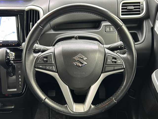 スズキ ソリオ バンディット HV MV Dカメラ ブレーキS 大阪府 2018(平30)年 3.9万km スピーディーブルーM 純正ナビ/・フルセグTV/・Bluetooth/・USB接続/・SDサーバー/全方位カメラ/両側パワースライドドア/デュアルカメラブレーキサポート/車線逸脱防止システム/追従クルーズコントロール/スマートキー/スペアキー/純正15インチアルミホイール