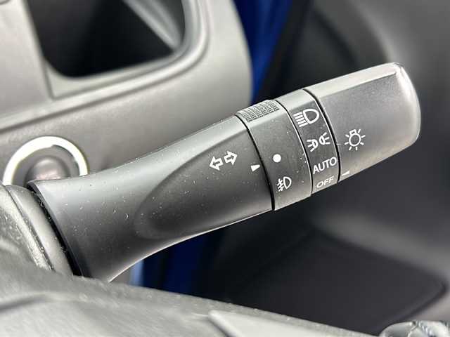 スズキ ソリオ バンディット HV MV Dカメラ ブレーキS 大阪府 2018(平30)年 3.9万km スピーディーブルーM 純正ナビ/・フルセグTV/・Bluetooth/・USB接続/・SDサーバー/全方位カメラ/両側パワースライドドア/デュアルカメラブレーキサポート/車線逸脱防止システム/追従クルーズコントロール/スマートキー/スペアキー/純正15インチアルミホイール