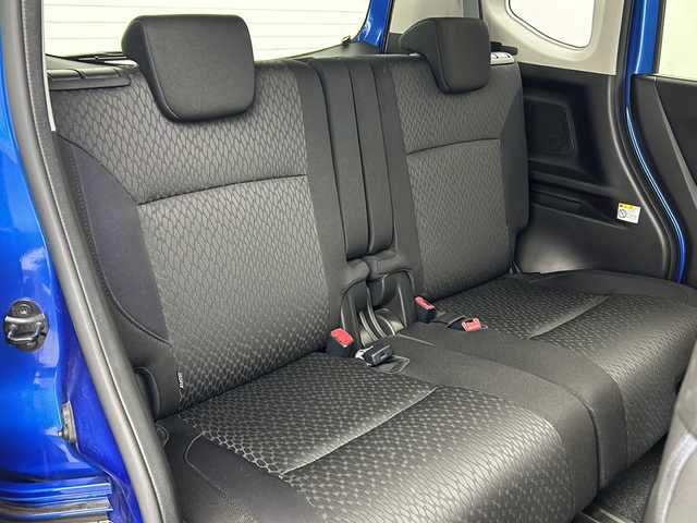 スズキ ソリオ バンディット HV MV Dカメラ ブレーキS 大阪府 2018(平30)年 3.9万km スピーディーブルーM 純正ナビ/・フルセグTV/・Bluetooth/・USB接続/・SDサーバー/全方位カメラ/両側パワースライドドア/デュアルカメラブレーキサポート/車線逸脱防止システム/追従クルーズコントロール/スマートキー/スペアキー/純正15インチアルミホイール