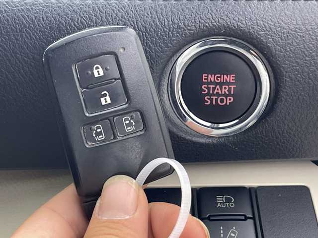 トヨタ シエンタ G 群馬県 2017(平29)年 8.3万km ブラックマイカ モデリスタエアロ　ナビ　バックカメラ　両側電動スライドドア　衝突被害軽減ブレーキ　プリクラッシュセーフティ　レーンキープアシスト　オートハイビーム　フォグ　フルセグＴＶ　スマートキー　　禁煙車