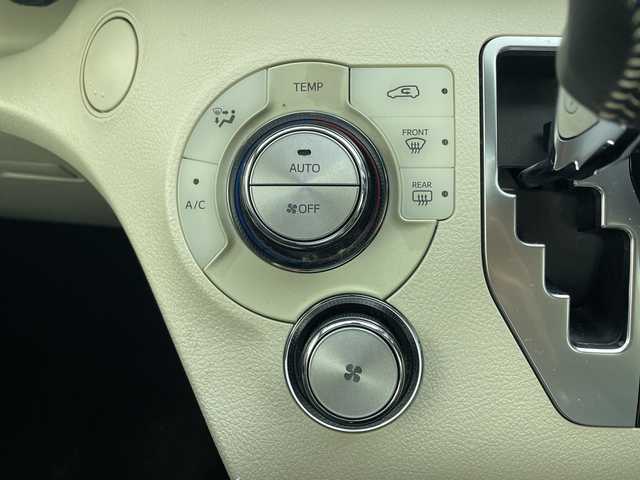 トヨタ シエンタ G 群馬県 2017(平29)年 8.3万km ブラックマイカ モデリスタエアロ　ナビ　バックカメラ　両側電動スライドドア　衝突被害軽減ブレーキ　プリクラッシュセーフティ　レーンキープアシスト　オートハイビーム　フォグ　フルセグＴＶ　スマートキー　　禁煙車