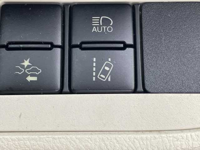 トヨタ シエンタ G 群馬県 2017(平29)年 8.3万km ブラックマイカ モデリスタエアロ　ナビ　バックカメラ　両側電動スライドドア　衝突被害軽減ブレーキ　プリクラッシュセーフティ　レーンキープアシスト　オートハイビーム　フォグ　フルセグＴＶ　スマートキー　　禁煙車