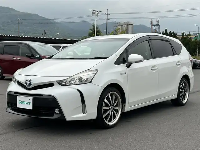 トヨタ プリウス α S 岡山県 2016(平28)年 4.9万km ホワイトパールクリスタルシャイン ETC /Bluetooth /横滑り防止装置　/ABS　/AAC　/USB入力端子　/バックカメラ　/パワーウィンドウ　/パワーステアリング　/オートライト　/ワンセグTV　/社外アルミホイール　/ダブルエアバック