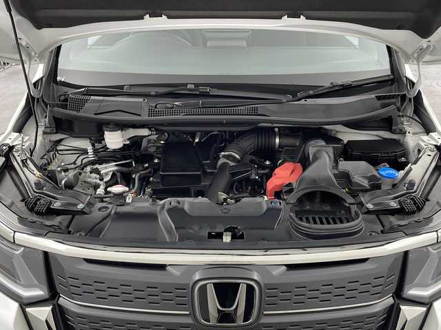 ホンダ ステップワゴン スパーダ 栃木県 2022(令4)年 3.3万km プラチナホワイトパール ワンオーナー/純正9型ナビ/FM/AM/DVD/CD/フルセグTV/BT/SD/USB/アラウンドビューモニター/純正フリップダウンモニター/ブラインドスポットモニター/レーダークルーズコントロール/パドルシフト/両側パワースライドドア/アイドリングストップ/プッシュスタート/オットマン/クリアランスソナー/フォグランプ/レーンキープアシスト/パワーゲート/社外ドラレコ/純正フロアマット/保証書、取扱説明書/記録簿/スマートキー/スペアキー