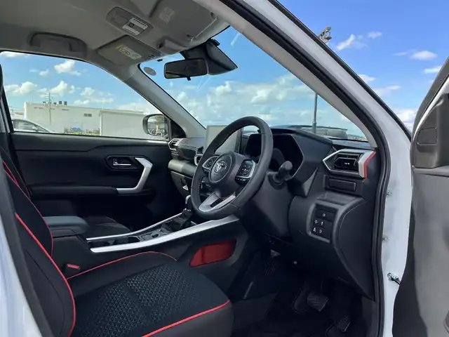 トヨタ ライズ Z 鳥取県 2025(令7)年 0.1千km シャイニングホワイトパール 登録済未使用車/純正9インチDPオーディオ/フルセグ/BT/HDMI/USB/パノラミックビューモニター・ETC/前席シートヒーター/スマートアシスト/レーダークルーズコントロール/レーンキープアシスト/LEDヘットライト/純正17インチアルミホイール/プッシュエンジンスタート/アイドリングストップ/フロアマット/取扱説明書