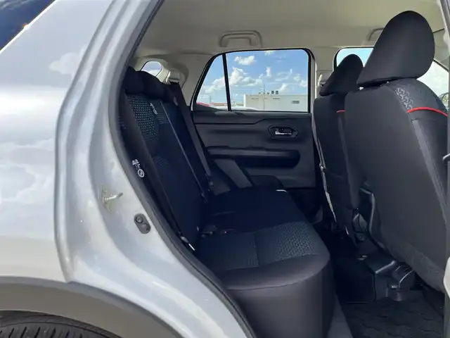 トヨタ ライズ Z 鳥取県 2025(令7)年 0.1千km シャイニングホワイトパール 登録済未使用車/純正9インチDPオーディオ/フルセグ/BT/HDMI/USB/パノラミックビューモニター・ETC/前席シートヒーター/スマートアシスト/レーダークルーズコントロール/レーンキープアシスト/LEDヘットライト/純正17インチアルミホイール/プッシュエンジンスタート/アイドリングストップ/フロアマット/取扱説明書