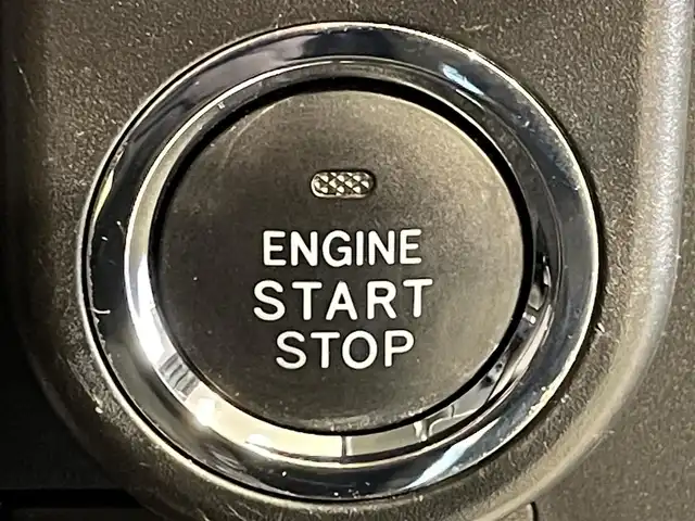 トヨタ タンク カスタムG S 愛知県 2017(平29)年 4.5万km ファインブルーマイカメタリック/シルバー2トーン ＡＬＰＩＮＥ９インチナビ/両側パワースライドドア/衝突軽減ブレーキ/車線逸脱警報/クリアランスソナー/先行車発進告知/クルーズコントロール/バックカメラ/ビルトインETC/アイドリングストップ/USB＆HDMI入力端子/ＬＥＤヘッドライト/ISOFIX/純正フロアマット/純正14インチアルミホイール