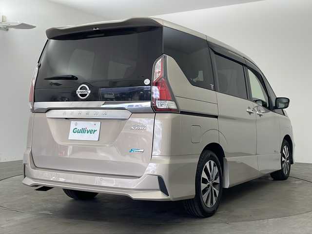 日産 セレナ ハイウェイスター プロパイロットED 兵庫県 2017(平29)年 6.6万km カシミヤグレージュ ・純正ナビ/CD/DVD/Blu-ray/BT/SD/TV/・バックカメラ/・フリップダウンモニター/・スマートキー/・ビルトインETC/・前後ドラレコ/・両側パワースライドドア/・電子パーキング/・オートブレーキホールド/・プロパイロット/・LDW(車線逸脱警報)/・LDP(車線逸脱防止支援システム)/・エマージェンシーブレーキ/・標識認識機能/・前後コーナーセンサー/・ハンズフリーオートスライドドア/・純正アルミホイール