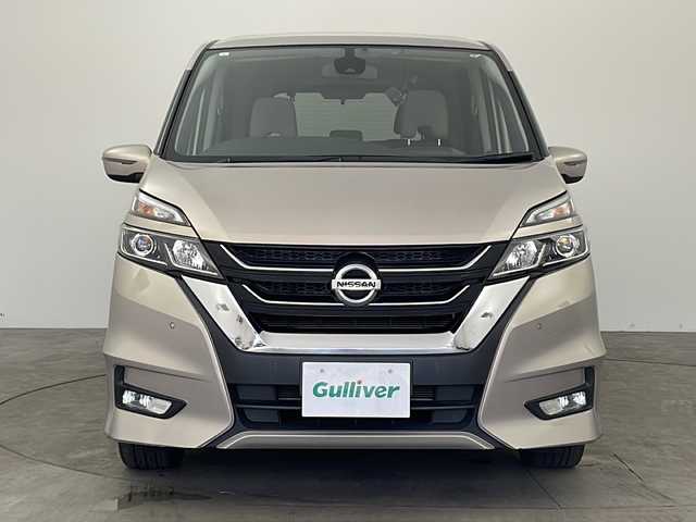 日産 セレナ ハイウェイスター プロパイロットED 兵庫県 2017(平29)年 6.6万km カシミヤグレージュ ・純正ナビ/CD/DVD/Blu-ray/BT/SD/TV/・バックカメラ/・フリップダウンモニター/・スマートキー/・ビルトインETC/・前後ドラレコ/・両側パワースライドドア/・電子パーキング/・オートブレーキホールド/・プロパイロット/・LDW(車線逸脱警報)/・LDP(車線逸脱防止支援システム)/・エマージェンシーブレーキ/・標識認識機能/・前後コーナーセンサー/・ハンズフリーオートスライドドア/・純正アルミホイール
