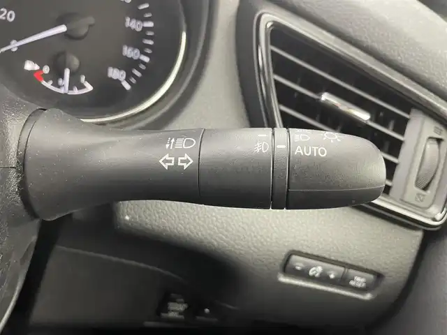 日産 エクストレイル 20Xi 福井県 2018(平30)年 4.3万km ダークメタルグレー プロパイロット/・衝突軽減ブレーキ/・クルーズコントロール/・後側方支援システム/純正9型ナビ/【AM/FM/CD/DVD/フルセグ/Bluetooth】/アラウンドビューモニター/ETC/デジタルインナーミラー/パワーバックドア/革巻きハンドルノブ/サイドヒーターミラー/オートライト/LEDヘッドライド/フォグライド/電格ウインカーミラー/純正18インチアルミ
