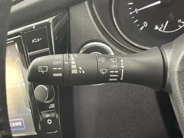 日産 エクストレイル 20Xi 福井県 2018(平30)年 4.3万km ダークメタルグレー プロパイロット/・衝突軽減ブレーキ/・クルーズコントロール/・後側方支援システム/純正9型ナビ/【AM/FM/CD/DVD/フルセグ/Bluetooth】/アラウンドビューモニター/ETC/デジタルインナーミラー/パワーバックドア/革巻きハンドルノブ/サイドヒーターミラー/オートライト/LEDヘッドライド/フォグライド/電格ウインカーミラー/純正18インチアルミ
