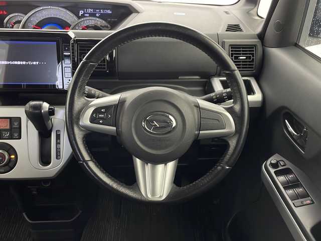 ダイハツ ウェイク G SA 千葉県 2015(平27)年 5.2万km パールホワイトⅢ/トニコオレンジメタリック 2トーン スマートアシスト/両側パワースライドドア/純正ナビ/フルセグ/CD/DVD/バックカメラ/Bluetooth/ETC/HDMI/ドライブレコーダー（前方）/アイドリングストップ/純正フロアマット/純正ドアバイザー/ステアリングスイッチ/革巻きステアリング/ロールサンシェード/純正15インチアルミホイール/プッシュスタート/スマートキー/フォグランプ/LEDヘッドライト/電格ミラー/オートエアコン/バニティミラー/オートライト