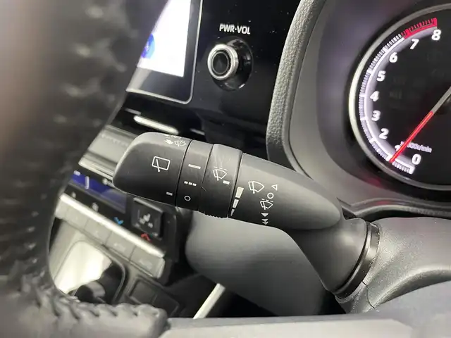 トヨタ ヴォクシー S－Z 大分県 2022(令4)年 1.8万km スパークリングブラックパールクリスタルシャイン TOYOTAセーフティセンス/・プリクラッシュセーフティ/・レーントレーシングアシスト/・レーンディパーチャアラート/・レーダークルーズコントロール/・オートマチックハイビーム/・ロードサインアシスト/・ドライバー異常時対応システム/・プロアクティブドライビングアシスト/・発信遅れ告知機能/10.5型HDディスプレイ/・ナビ機能有り、フルセグTV、HDMI/・CD/DVD、BT対応、USB、AM/FM/・AppleCarPlay、AndroidAuto/フリップダウンモニター/ステアリングスイッチ/ハーフレザーシート/前後席シートヒーター/アダクティブヘッドライト/パワーバックドア/バックカメラ/両側電動スライドドア/ビルトインETC2.0/電動格納ミラー/純正フロアマット/オートライト/LEDヘッドライト/純正17インチアルミホイール/クリアランスソナー/保証書・取扱説明書