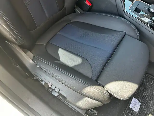 ＢＭＷ １１８ｄ Mスポーツ EDジョイ+ 富山県 2020(令2)年 1.4万km 白 HDDナビ/Bluetooth接続/AM/FMラジオ/App-conect/MirrorLink/バックカメラ/D席メモリ付きパワーシート/アイドリングストップ/パワーバックドア/純正前後ドラレコ/ACC/ETC/ワイヤレス充電/プッシュスタート/アドブルー/パークアシスト/横滑り防止/コーナーセンサー/純正18インチAW