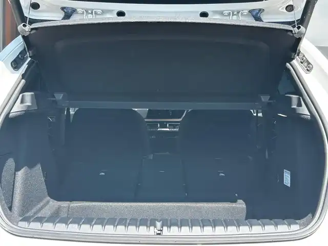 ＢＭＷ １１８ｄ Mスポーツ EDジョイ+ 富山県 2020(令2)年 1.4万km 白 HDDナビ/Bluetooth接続/AM/FMラジオ/App-conect/MirrorLink/バックカメラ/D席メモリ付きパワーシート/アイドリングストップ/パワーバックドア/純正前後ドラレコ/ACC/ETC/ワイヤレス充電/プッシュスタート/アドブルー/パークアシスト/横滑り防止/コーナーセンサー/純正18インチAW