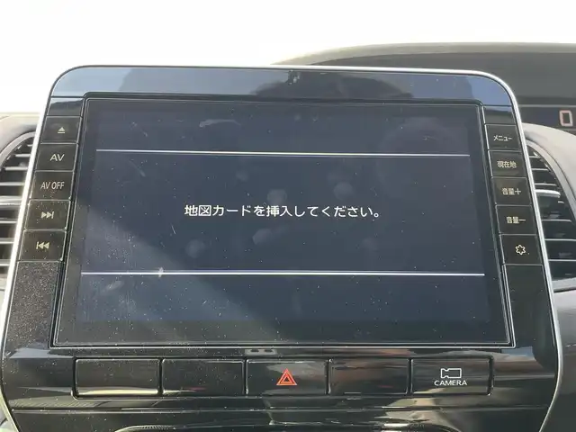 日産 セレナ ハイウェイスター V 千葉県 2020(令2)年 4.1万km ブリリアントホワイトパール プロパイロット/・衝突軽減ブレーキ/レーンキープアシスト/・レーダークルーズコントロール/アダプティブヘッドライト/・クリアランスソナー/ブラインドスポットモニター/純正10インチナビ(MM520D-L)/・フルセグ/BT/USB/DVD/CD/アラウンドビューモニター/ステアリングスイッチ/ETC/両側パワースライドドア/両側ハンズフリースライドドア/電動パーキングブレーキ/ブレーキホールド/LEDヘッドライト/オートライト/フォグライト/スマートキー/プッシュスタート/純正フロアマット/純正16インチAW