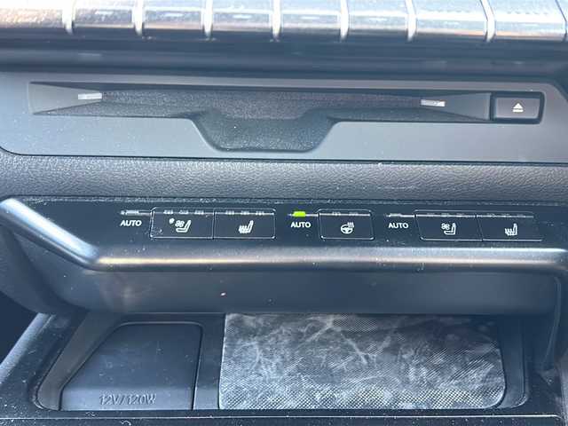 レクサス ＵＸ 250h バージョンL 秋田県 2019(令1)年 3.3万km マダーレッド 純正HDDナビ/純正BT、CD、DVD、TV/ブラック革シート/バックカメラ、全方位カメラ/純正18インチAW/パワーシート/ETC2.0/ドライブレコーダー/コーナーセンサー/４WD/取説、保証書