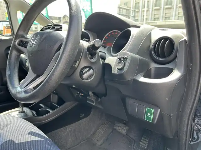 ホンダ フィット G スマートセレクション 静岡県 2010(平22)年 8.8万km クリスタルブラックパール 社外ナビ【MDV-D406BT】/・Bluetooth/CD/DVD/SD/USB/FM/AM/ワンセグTV/・バックカメラ/ECON/スマートキー/HIDライト/ステアリングリモコン(オーディオ)/純正フロアマット/ナビ取扱説明書