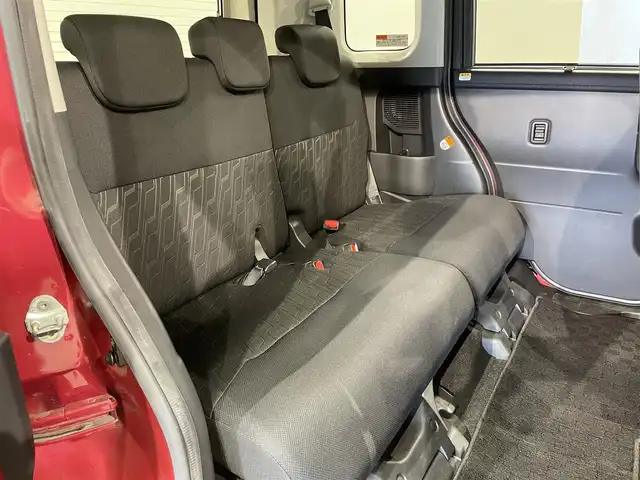 トヨタ ルーミー カスタムG S 愛知県 2017(平29)年 1.7万km ブラックマイカ/マゼンダベリーメタリック 純正ナビ【NSCD-W66】/両側パワースライドドア/衝突軽減ブレーキ/クルーズコントロール/クリアランスソナー/車線逸脱警報/先行車発進告知/バックカメラ/ドライブレコーダー/ビルトインＥＴＣ/アクセサリーソケット/ＩＳＯＦＩＸ/LEDヘッドライト/アイドリングストップ/フロアマット/純正１４インチアルミホイール