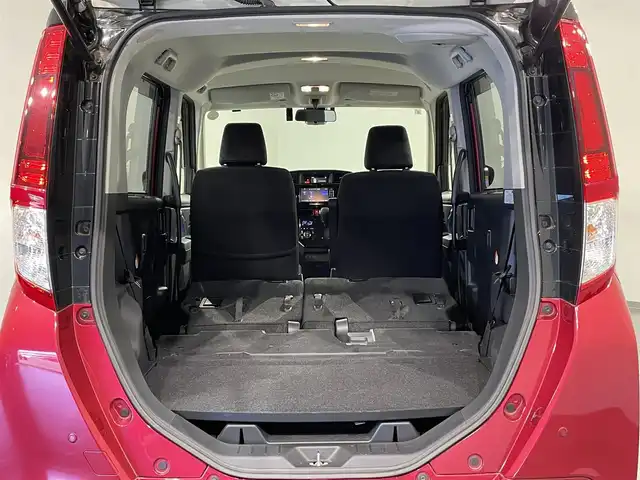 トヨタ ルーミー カスタムG S 愛知県 2017(平29)年 1.7万km ブラックマイカ/マゼンダベリーメタリック 純正ナビ【NSCD-W66】/両側パワースライドドア/衝突軽減ブレーキ/クルーズコントロール/クリアランスソナー/車線逸脱警報/先行車発進告知/バックカメラ/ドライブレコーダー/ビルトインＥＴＣ/アクセサリーソケット/ＩＳＯＦＩＸ/LEDヘッドライト/アイドリングストップ/フロアマット/純正１４インチアルミホイール