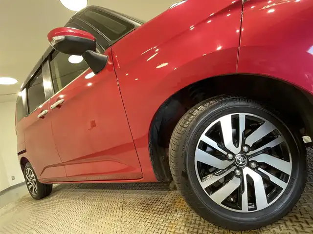 トヨタ ルーミー カスタムG S 愛知県 2017(平29)年 1.7万km ブラックマイカ/マゼンダベリーメタリック 純正ナビ【NSCD-W66】/両側パワースライドドア/衝突軽減ブレーキ/クルーズコントロール/クリアランスソナー/車線逸脱警報/先行車発進告知/バックカメラ/ドライブレコーダー/ビルトインＥＴＣ/アクセサリーソケット/ＩＳＯＦＩＸ/LEDヘッドライト/アイドリングストップ/フロアマット/純正１４インチアルミホイール