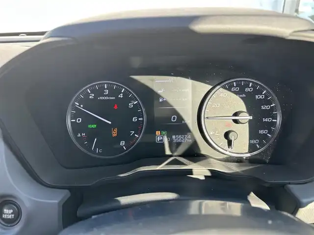 スバル クロストレック リミテッド 埼玉県 2023(令5)年 3.6万km マグネタイトグレーメタリック 登録時35627km/純正ナビ（フルセグTV/AM/FM/BT）/B/S/F/全方位カメラ/純正LEDヘッドライト/純正18インチAW/純正フロアマット/純正ドアバイザー/ビルトインETC2.0/プリクラッシュブレーキ/レーンキープアシスト/車線逸脱警報システム/クルーズコントロール追従有/オートビークルホールド/コーナーセンサー後/D席＋N席シートヒーター/D席＋N席パワーシート/D席メモリーシート/MT付きAT/パドルシフト/フォグライト/ステアリングヒーター/ステアリングスイッチ/ルーフレール/スペアキー1本/スマートキー/プッシュスタート/保証書/車両取扱説明書