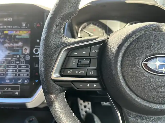 スバル クロストレック リミテッド 埼玉県 2023(令5)年 3.6万km マグネタイトグレーメタリック 登録時35627km/純正ナビ（フルセグTV/AM/FM/BT）/B/S/F/全方位カメラ/純正LEDヘッドライト/純正18インチAW/純正フロアマット/純正ドアバイザー/ビルトインETC2.0/プリクラッシュブレーキ/レーンキープアシスト/車線逸脱警報システム/クルーズコントロール追従有/オートビークルホールド/コーナーセンサー後/D席＋N席シートヒーター/D席＋N席パワーシート/D席メモリーシート/MT付きAT/パドルシフト/フォグライト/ステアリングヒーター/ステアリングスイッチ/ルーフレール/スペアキー1本/スマートキー/プッシュスタート/保証書/車両取扱説明書