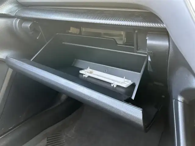 スバル クロストレック リミテッド 埼玉県 2023(令5)年 3.6万km マグネタイトグレーメタリック 登録時35627km/純正ナビ（フルセグTV/AM/FM/BT）/B/S/F/全方位カメラ/純正LEDヘッドライト/純正18インチAW/純正フロアマット/純正ドアバイザー/ビルトインETC2.0/プリクラッシュブレーキ/レーンキープアシスト/車線逸脱警報システム/クルーズコントロール追従有/オートビークルホールド/コーナーセンサー後/D席＋N席シートヒーター/D席＋N席パワーシート/D席メモリーシート/MT付きAT/パドルシフト/フォグライト/ステアリングヒーター/ステアリングスイッチ/ルーフレール/スペアキー1本/スマートキー/プッシュスタート/保証書/車両取扱説明書