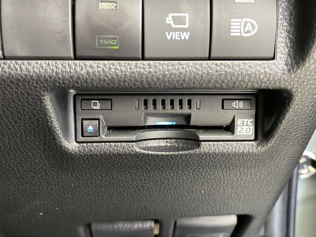 トヨタ ＲＡＶ４ アドベンチャー 栃木県 2021(令3)年 3.2万km アーバンカーキ 純正ディスプレイオーディオ/・AM/FM/フルセグ/BT/Miracast/全周囲カメラ/トヨタセーフティセンス/・衝突軽減ブレーキ/・レーダークルーズコントロール/・レーンキープアシスト/・ブラインドスポットモニター/・クリアランスソナー/・パーキングサポートブレーキ/・オートハイビーム/ダウンヒルアシストコントロール/電動パーキング/D席パワーシート/LEDヘッドランプ/オートライト/純正19インチAW/ETC2.0/前後ドライブレコーダー/USB入力端子/保証書/取扱説明書