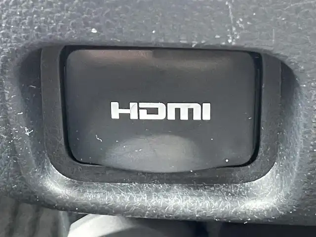 トヨタ ヴォクシー ハイブリッド S－Z 香川県 2023(令5)年 4.1万km ホワイトパールクリスタルシャイン 純正10.5インチディスプレイオーディオ/→ナビゲーションシステム/→CD/DVD再生/→HDMI接続/パノラミックビューモニター/レーダークルーズコントロール/ブラインドスポットモニター/ヘッドアップディスプレイ/デジタルインナーミラー/ビルトインETC/シートヒーター/ハーフレザーシート/両側パワースライドドア/キャプテンシート/トヨタセーフティセンス/クリアランスソナー/LEDオートライト/オートハイビーム/プッシュスタート/スマートキー