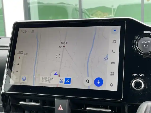 トヨタ ヴォクシー ハイブリッド S－Z 香川県 2023(令5)年 4.1万km ホワイトパールクリスタルシャイン 純正10.5インチディスプレイオーディオ/→ナビゲーションシステム/→CD/DVD再生/→HDMI接続/パノラミックビューモニター/レーダークルーズコントロール/ブラインドスポットモニター/ヘッドアップディスプレイ/デジタルインナーミラー/ビルトインETC/シートヒーター/ハーフレザーシート/両側パワースライドドア/キャプテンシート/トヨタセーフティセンス/クリアランスソナー/LEDオートライト/オートハイビーム/プッシュスタート/スマートキー