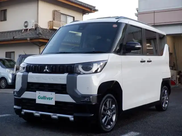 三菱 デリカミニ T プレミアム 静岡県 2024(令6)年 2.6万km アメジストブラック/シルキーホワイト  ワンオーナー(保証書あり)/ 純正ナビ(MM223D-LM)/ 全方位モニター/ e-Assist/ 両側パワースライドドア/ パドルシフト/ ビルトインETC2.0/ 純正ドライブレコーダー/ スマートキー/ プッシュスタート/ ハーフレザーシート/ 前席シートヒーター/ 純正15インチアルミ/ 純正LEDヘッドライト/ フォグランプ/ 純正フロアマット