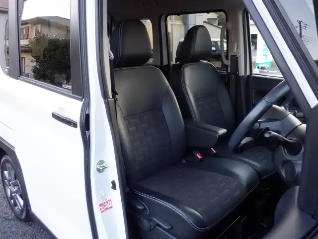 三菱 デリカミニ T プレミアム 静岡県 2024(令6)年 2.6万km アメジストブラック/シルキーホワイト  ワンオーナー(保証書あり)/ 純正ナビ(MM223D-LM)/ 全方位モニター/ e-Assist/ 両側パワースライドドア/ パドルシフト/ ビルトインETC2.0/ 純正ドライブレコーダー/ スマートキー/ プッシュスタート/ ハーフレザーシート/ 前席シートヒーター/ 純正15インチアルミ/ 純正LEDヘッドライト/ フォグランプ/ 純正フロアマット