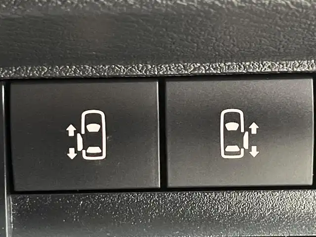 日産 ルークス ハイウェイスター X 大阪府 2022(令4)年 0.6万km チタニウムグレーメタリック 純正ナビ　全周囲カメラ　Bluetooth　フルセグTV 両側パワースライドドア　衝突軽減ブレーキ クリアランスソナー　ドライブレコーダー　ETC　オートライト　LEDヘッドライト　スマートキー2本　プッシュスタート