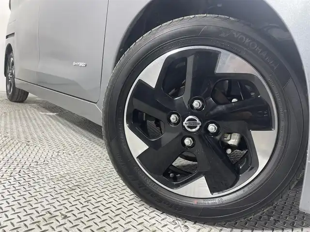 日産 ルークス ハイウェイスター X 大阪府 2022(令4)年 0.6万km チタニウムグレーメタリック 純正ナビ　全周囲カメラ　Bluetooth　フルセグTV 両側パワースライドドア　衝突軽減ブレーキ クリアランスソナー　ドライブレコーダー　ETC　オートライト　LEDヘッドライト　スマートキー2本　プッシュスタート