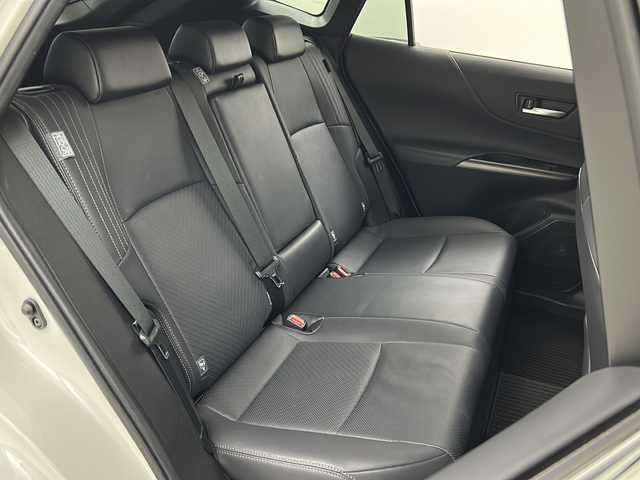 トヨタ ハリアー ハイブリッド Z レザーパッケージ 宮城県 2021(令3)年 4.4万km ホワイトパールクリスタルシャイン 禁煙車/トヨタセーフティセンス/・レーダークルーズコントロール/・レーントレーシングアシスト/・プリクラッシュセーフティ/・オートマチックハイビーム/ブラインドスポットモニター/パノラミックビューモニター/純正12.3インチナビ/・BT/USB/AUX/Miracast/本革レザーシート/JBLサウンド/デジタルインナーミラー/革巻きステアリング/ステアリングスイッチ/前席パワーシート/前席シートヒーター/前席エアーシート/ステアリングヒーター/電動リアゲート/純正LEDヘッドライト/純正LEDフォグランプ/ドライブレコーダー（F/R）/プッシュスタート/スマートキー/純正ビルトインETC2.0/純正19インチアルミホイール/純正フロアマット/純正ドアバイザー