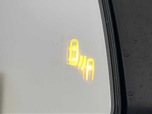 トヨタ ハリアー ハイブリッド Z レザーパッケージ 宮城県 2021(令3)年 4.4万km ホワイトパールクリスタルシャイン 禁煙車/トヨタセーフティセンス/・レーダークルーズコントロール/・レーントレーシングアシスト/・プリクラッシュセーフティ/・オートマチックハイビーム/ブラインドスポットモニター/パノラミックビューモニター/純正12.3インチナビ/・BT/USB/AUX/Miracast/本革レザーシート/JBLサウンド/デジタルインナーミラー/革巻きステアリング/ステアリングスイッチ/前席パワーシート/前席シートヒーター/前席エアーシート/ステアリングヒーター/電動リアゲート/純正LEDヘッドライト/純正LEDフォグランプ/ドライブレコーダー（F/R）/プッシュスタート/スマートキー/純正ビルトインETC2.0/純正19インチアルミホイール/純正フロアマット/純正ドアバイザー