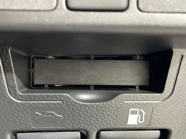 トヨタ ルーミー カスタムG－T 神奈川県 2025(令7)年 0.1千km ブラックマイカメタリック/パールホワイト2トーン 純正9インチディスプレイオーディオ/AM/FM/フルセグ/Bluetooth/・Apple Carplay/AndroidAut対応/スマートアシスト/・衝突被害軽減ブレーキ/・衝突警報機能/・車線逸脱警報機能/・路外逸脱警報機能/・ふらつき警報/・ブレーキ制御付き誤発進抑制機能/・先行者発進お知らせ機能/・アダプティブドライビングビーム/・サイドビューランプ/・コーナーセンサー/・標識認識機能/・アダプティブクルーズコントロール/パノラミックビューパッケージ/・パノラミックビューモニター/・ステアリングスイッチ(ビューモニター操作)/フルフラットシート/LEDヘッドライト/両側パワースライドドア/D+N席シートヒーター/スペアキー/アイドリングストップ/取扱説明書