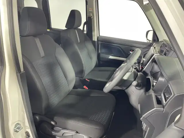 トヨタ ルーミー カスタムG－T 神奈川県 2025(令7)年 0.1千km ブラックマイカメタリック/パールホワイト2トーン 純正9インチディスプレイオーディオ/AM/FM/フルセグ/Bluetooth/・Apple Carplay/AndroidAut対応/スマートアシスト/・衝突被害軽減ブレーキ/・衝突警報機能/・車線逸脱警報機能/・路外逸脱警報機能/・ふらつき警報/・ブレーキ制御付き誤発進抑制機能/・先行者発進お知らせ機能/・アダプティブドライビングビーム/・サイドビューランプ/・コーナーセンサー/・標識認識機能/・アダプティブクルーズコントロール/パノラミックビューパッケージ/・パノラミックビューモニター/・ステアリングスイッチ(ビューモニター操作)/フルフラットシート/LEDヘッドライト/両側パワースライドドア/D+N席シートヒーター/スペアキー/アイドリングストップ/取扱説明書