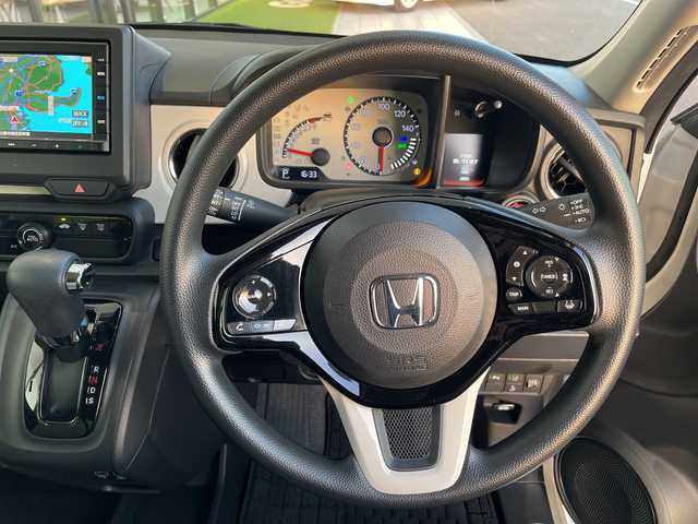 ホンダ Ｎ ＯＮＥ オリジナル 愛知県 2023(令5)年 1.4万km プラチナホワイトパール ホンダセンシング/純正ナビ/レーダークルーズコントロール/バックカメラ/コーナーセンサー/ＥＴＣ/LEDヘッドライト/レーンキープアシスト/オートマチックハイビーム/衝突軽減システム/フルセグ/CD/Bluetooth/ステアリングスイッチ/スマートキー/プッシュスタート