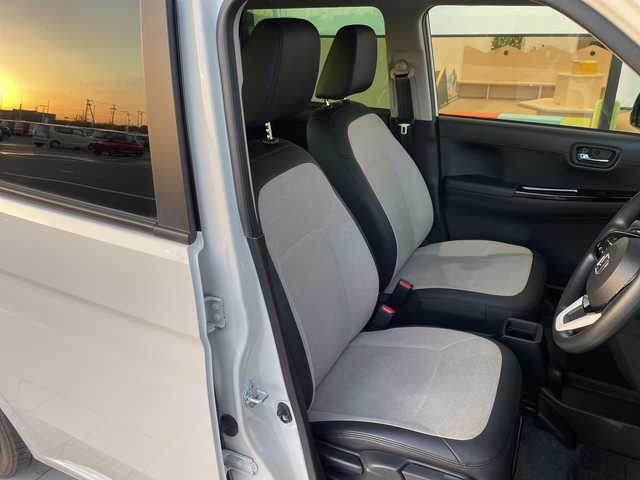 ホンダ Ｎ ＯＮＥ オリジナル 愛知県 2023(令5)年 1.4万km プラチナホワイトパール ホンダセンシング/純正ナビ/レーダークルーズコントロール/バックカメラ/コーナーセンサー/ＥＴＣ/LEDヘッドライト/レーンキープアシスト/オートマチックハイビーム/衝突軽減システム/フルセグ/CD/Bluetooth/ステアリングスイッチ/スマートキー/プッシュスタート