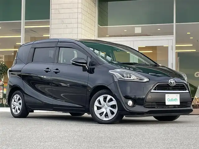 トヨタ シエンタ G クエロ 兵庫県 2018(平30)年 4.6万km 黒 社外ナビ（パナソニック）/バックカメラ/フルセグTV/Bluetoothオーディオ/CD/ DVD/ステアリングリモコン/両側パワースライドドア/トヨタセーフティセンス/ETC/ハーフレザーシート/3列シート