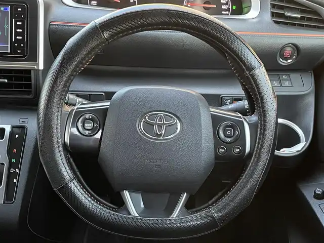 トヨタ シエンタ G クエロ 兵庫県 2018(平30)年 4.6万km 黒 社外ナビ（パナソニック）/バックカメラ/フルセグTV/Bluetoothオーディオ/CD/ DVD/ステアリングリモコン/両側パワースライドドア/トヨタセーフティセンス/ETC/ハーフレザーシート/3列シート