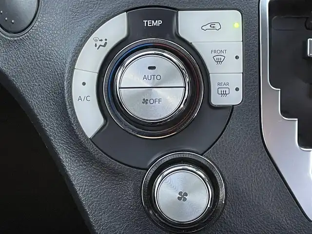 トヨタ シエンタ G クエロ 兵庫県 2018(平30)年 4.6万km 黒 社外ナビ（パナソニック）/バックカメラ/フルセグTV/Bluetoothオーディオ/CD/ DVD/ステアリングリモコン/両側パワースライドドア/トヨタセーフティセンス/ETC/ハーフレザーシート/3列シート