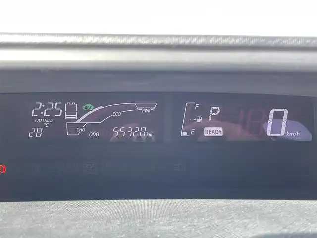トヨタ アクア S 福岡県 2015(平27)年 5.6万km ライムホワイトパールクリスタルシャイン 純正ナビ（ＮＳＺＮ－Ｗ６４Ｔ）/フルセグTV/CD/DVD/BT/SD/AM/FM/バックカメラ/スマートキー/プッシュスタート/ステアリングリモコン/オートライト/フォグランプ/ビルトインETC/電格ミラー/ヘッドライトレベライザー/テレビキャンセラー/ドアバイザー/オートエアコン