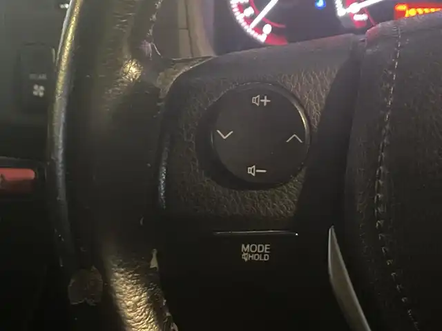 トヨタ アイシス プラタナ Vセレクション 新潟県 2013(平25)年 19.8万km 黒 ワンオーナー/４WD/純正ホイール夏タイヤ装着/社外ホイールスタッドレスタイヤ車載/ワンセグテレビ/ウィンカーミラー/ドアバイザー/プッシュスタート/片側パワースライドドア/Bluetooth/純正フロアマット/スペアキー1個