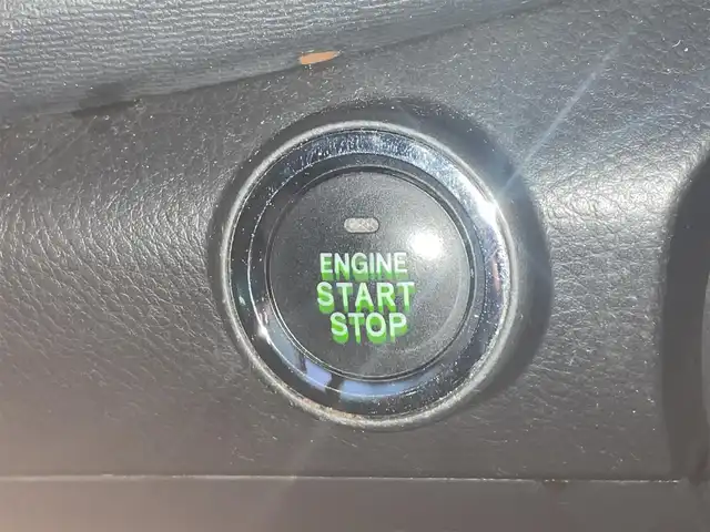 トヨタ アイシス プラタナ Vセレクション 新潟県 2013(平25)年 19.8万km 黒 ワンオーナー/４WD/純正ホイール夏タイヤ装着/社外ホイールスタッドレスタイヤ車載/ワンセグテレビ/ウィンカーミラー/ドアバイザー/プッシュスタート/片側パワースライドドア/Bluetooth/純正フロアマット/スペアキー1個