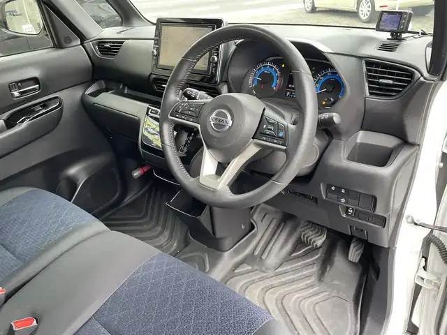 日産 ルークス HWS Gターボ プロパイロットED 京都府 2020(令2)年 9.7万km ホワイトパール （株）IDOMが運営する【じしゃロン伏見店】の/自社ローン専用車両になります。/こちらは現金またはオートローンご利用時の価格です。/自社ローンご希望の方は別途その旨お申し付けください/純正9inナビ/【ipod/SD/BT/USB/CD/DVD】/フルセグTV/LEDヘッドライト/両側パワースライド/プロパイロット/アラウンドビューモニター/インテリジェントルームミラー/ETC