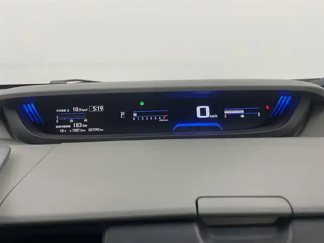 ホンダ フリード G ホンダセンシング 埼玉県 2018(平30)年 2.8万km プレミアムスパークルブラックパール 純正ナビ　バックカメラ　ビルトインＥＴＣ　ホンダセンシング　アダプティブクルーズコントロール　両側パワースライドドア　ハーフレザー　プッシュスタート　純正アルミホイール　オートライト　ＬＥＤライト